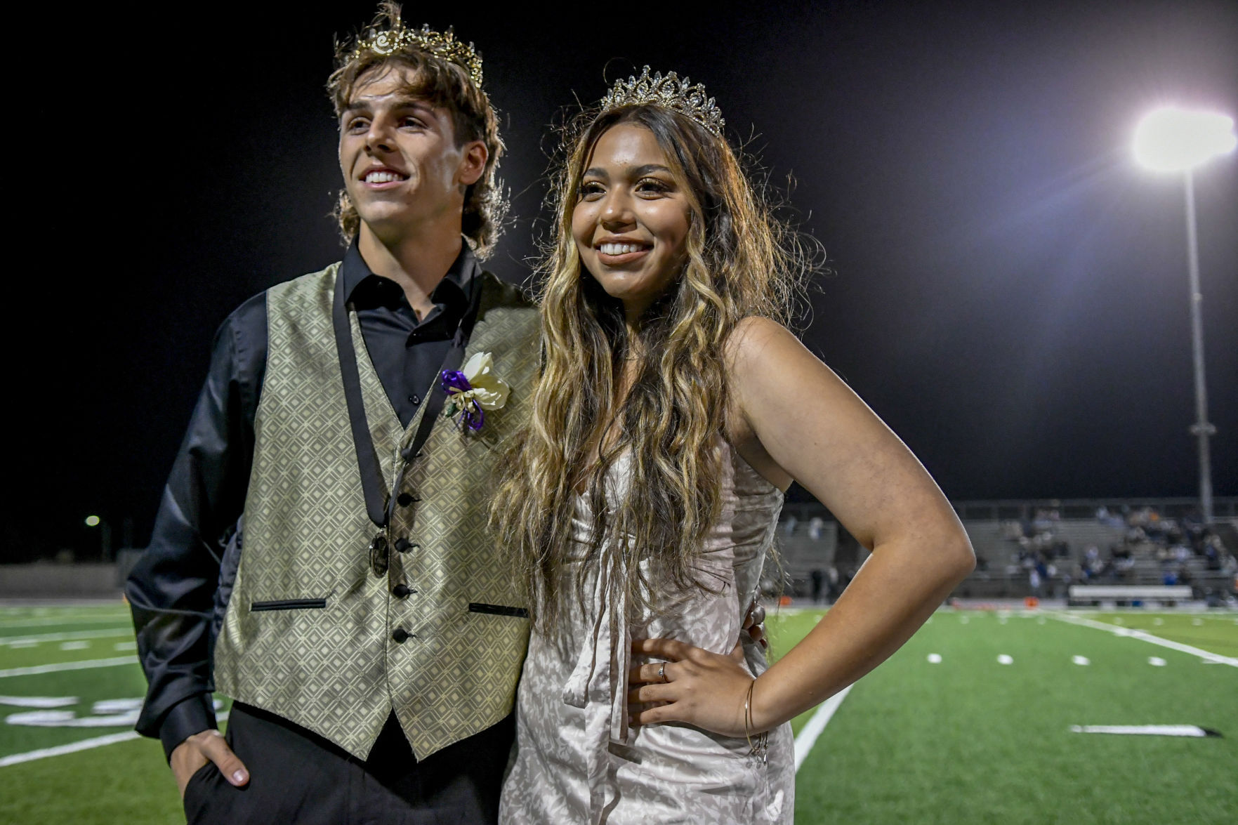 r100821 Righetti Homecoming 01.JPG